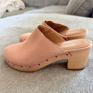 Women's Madewell Pink Leather Clogs